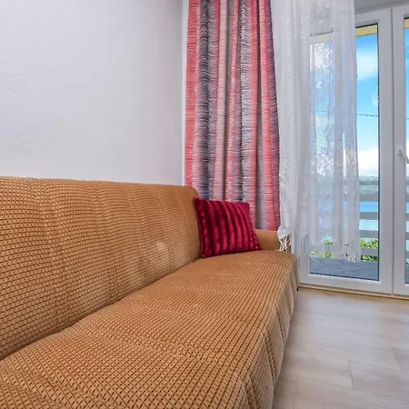 Skender Trogir